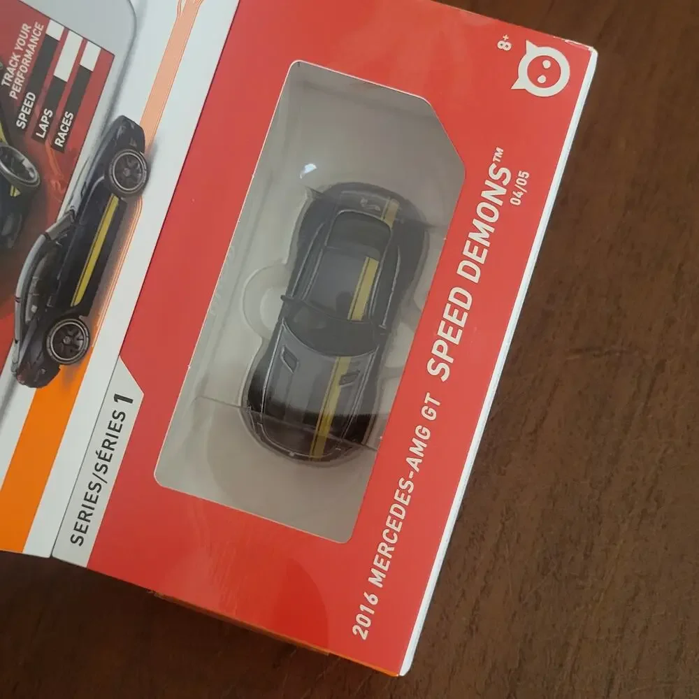 Hot Wheels 2019 Hot Wheels ID 2016 Mercedes AMG GT 1:64 Scale Die Cast Model Car